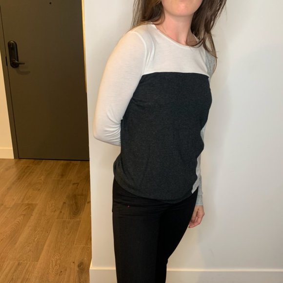 Vince Color block Long sleeve T-Shirt - Picture 3 of 5